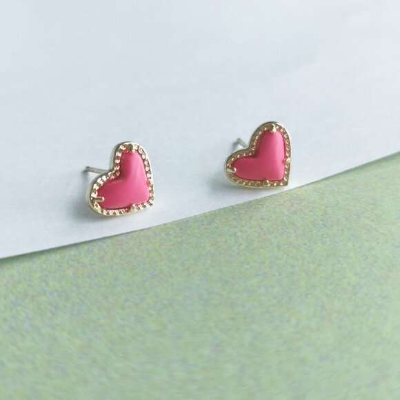 Kendra Scott Ari Heart Neon Pink Stud Earrings - Gold - Picture 2 of 3